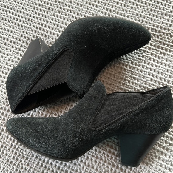 Nurture Black Suede Adarah Stack Heel Shooties – Size 7.5 | Slip-On Booties - Picture 6 of 6